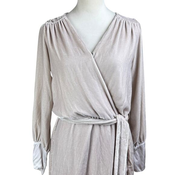Young Fabulous & Broke Kahri Neutral Cream Velvet Mini Long Sleeve Wrap Dress - Picture 6 of 14